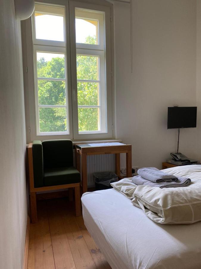 Gutshaus Mit Seeblick - Oekologisch & Nachhaltig Lubow Esterno foto