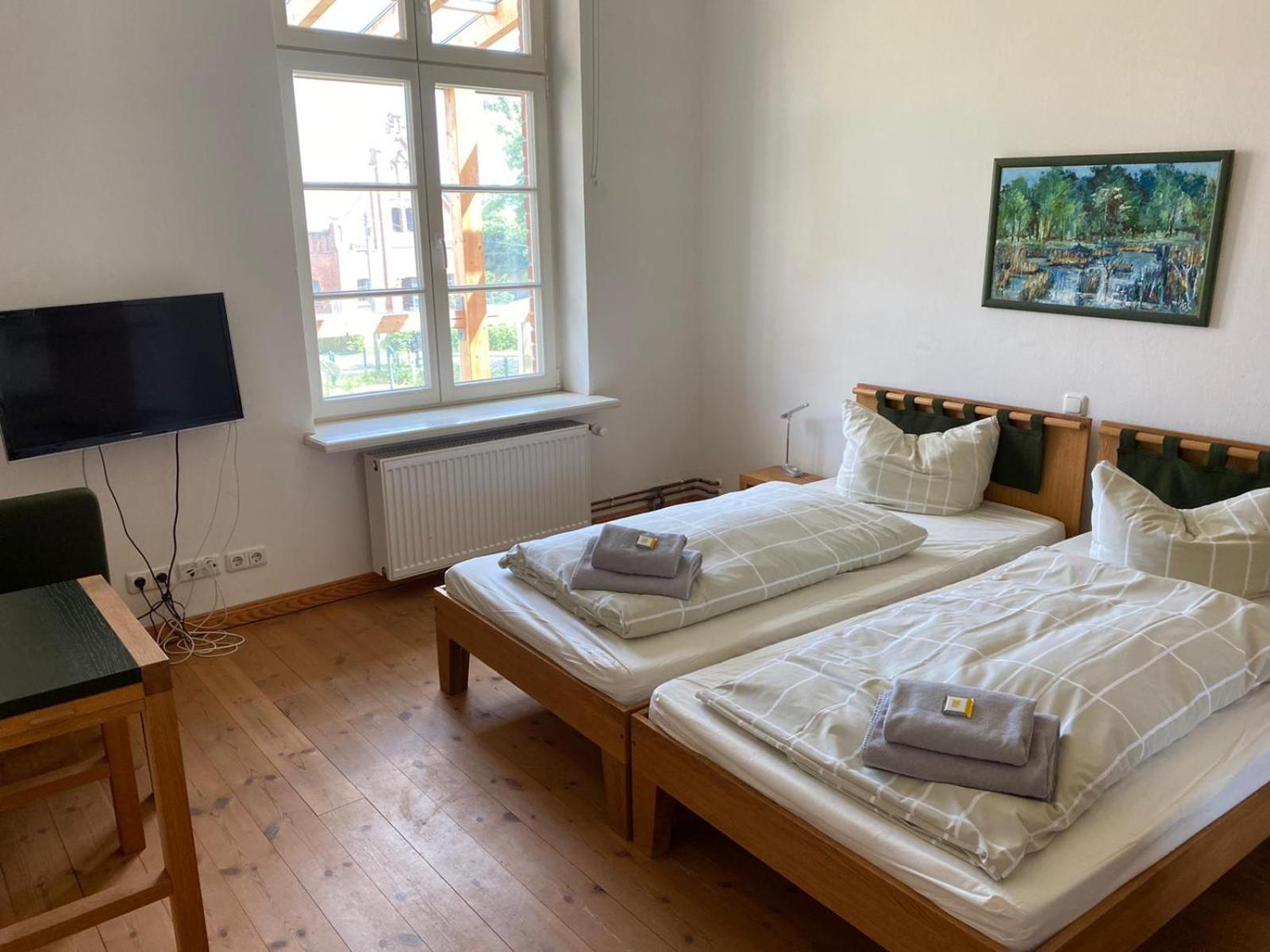 Gutshaus Mit Seeblick - Oekologisch & Nachhaltig Lubow Esterno foto